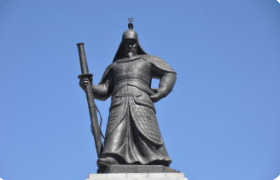이순신 동상