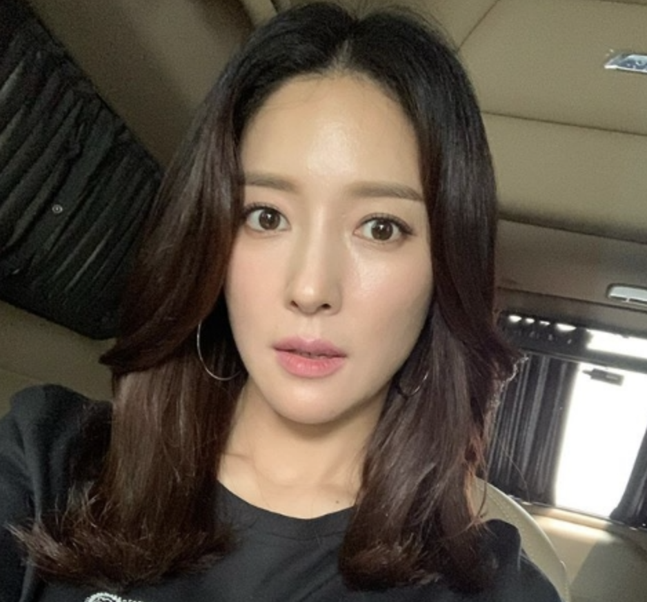 왕빛나 프로필