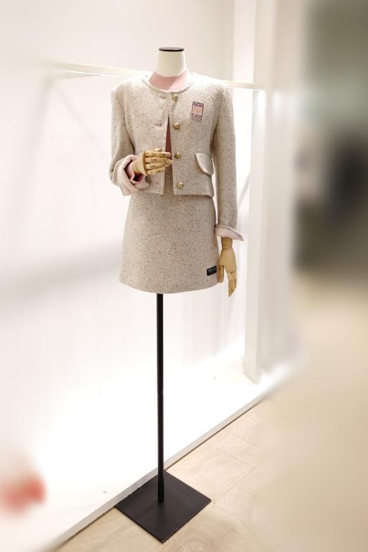 잇미샤 멀티컬러 트위드 크롭 셋업 스커트 투피스 ITNAWJK860ITNAWSK860B