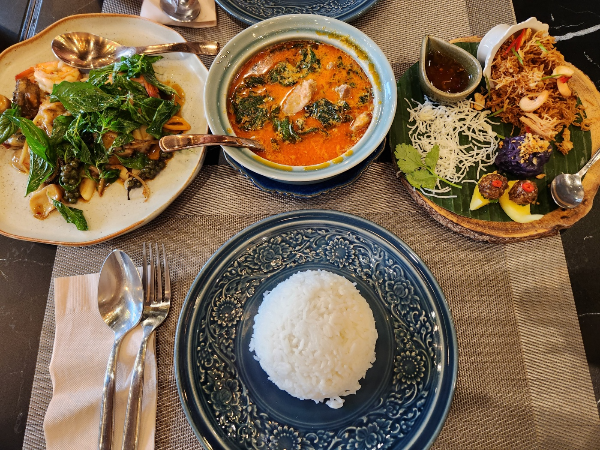 태국 방콕여행: 올드타운 맛집 Anya Authentic Thai Cuisine 후기