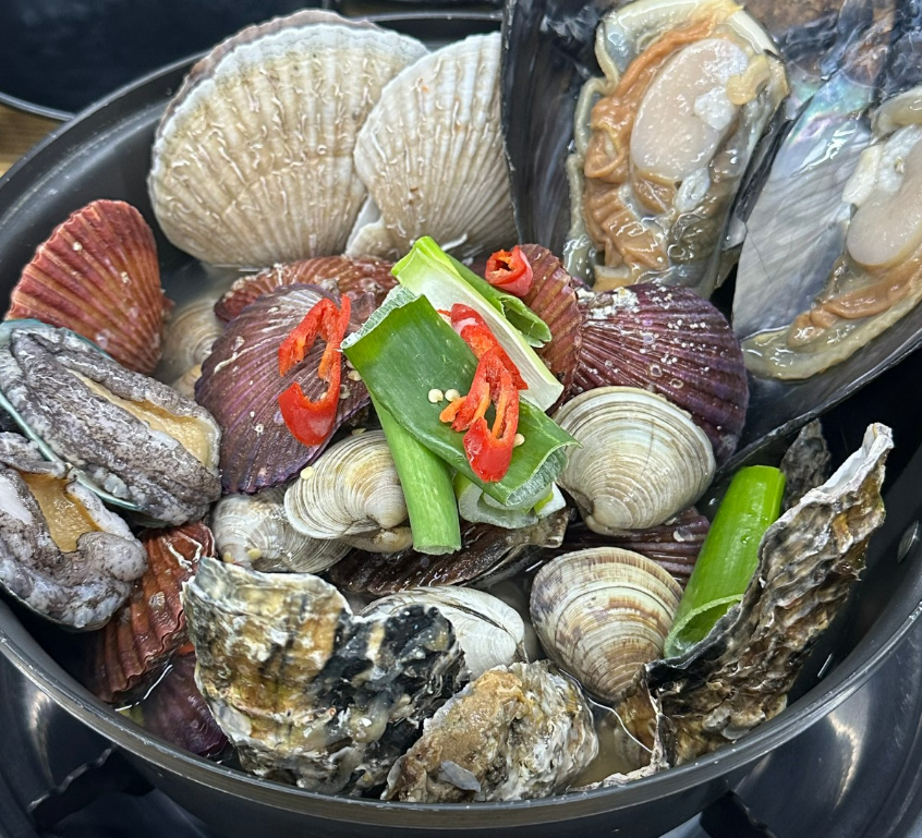 생생정보 도심앤바다 모듬회정식 맛집 