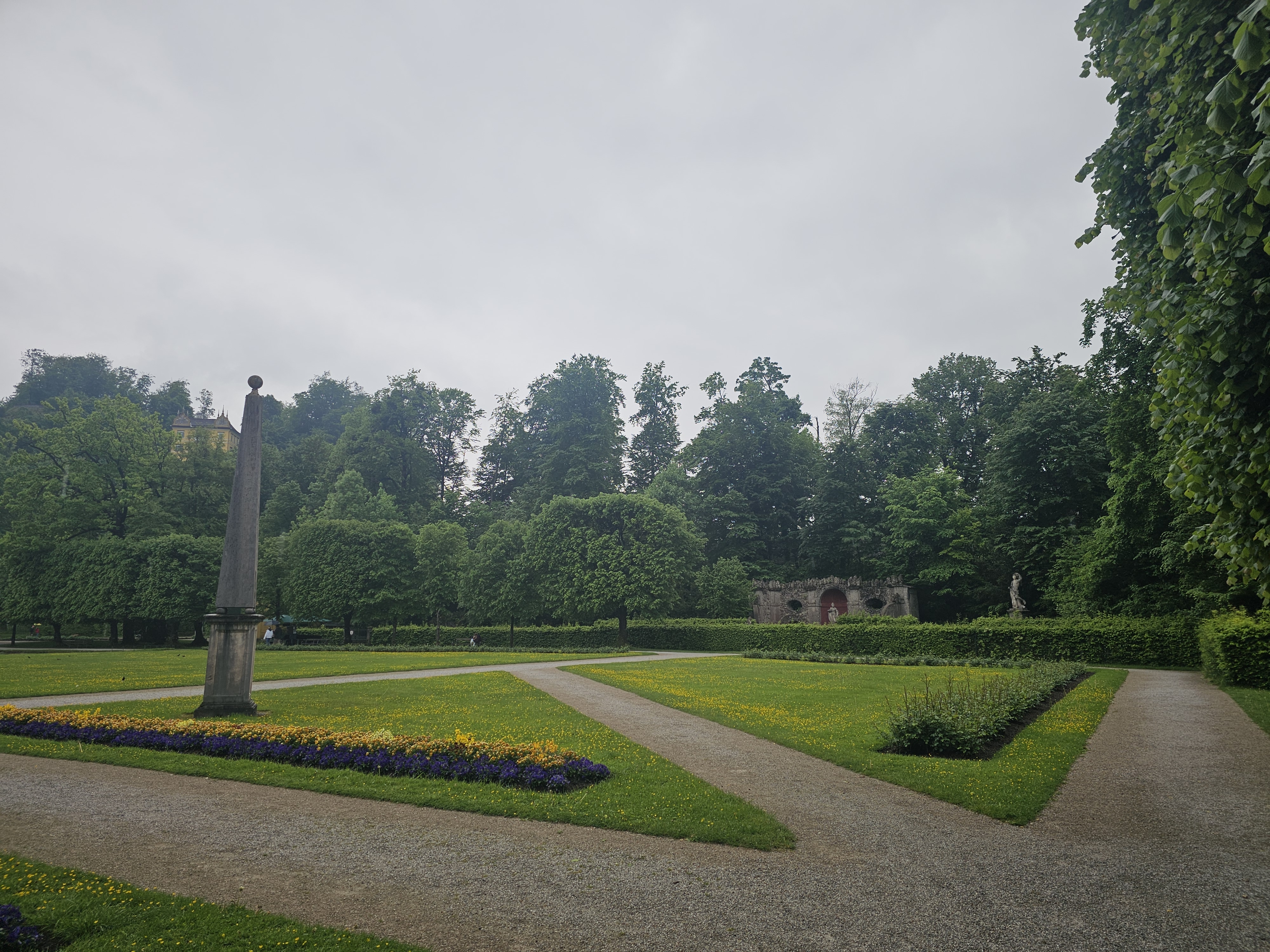 헬브룬 궁전 정원