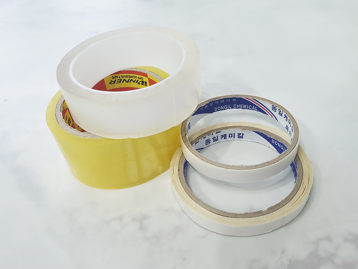 스카치테이프, 양면테이프 등 여러가지 종류의 테이프