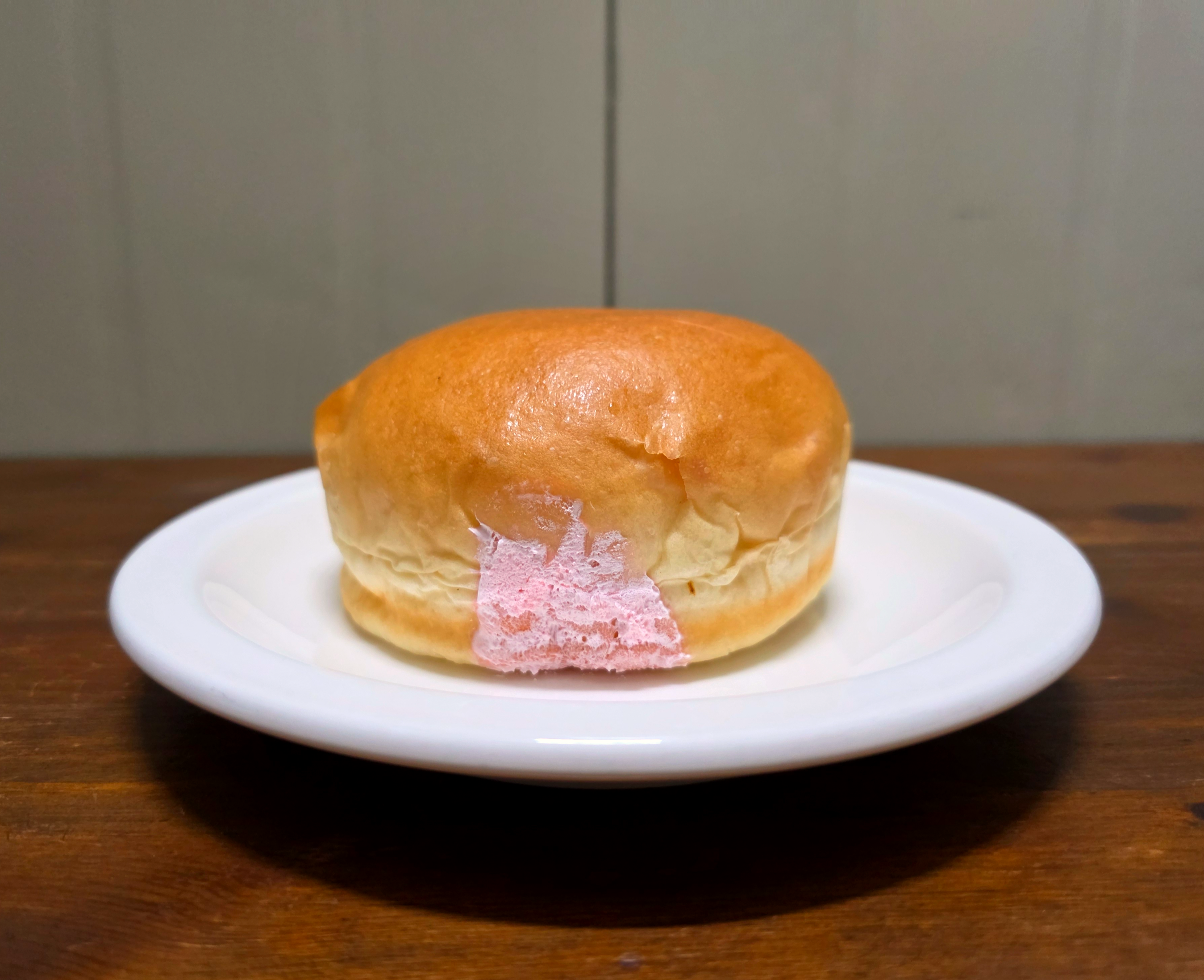 gs25신제품서울우유딸기크림빵