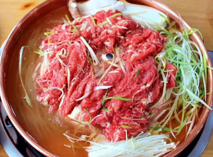 비주얼 폭발 먹기 전에 놀라는 산더미 물갈비 가산디지털단지 가디단맛집 추천 생방송투데이 리얼맛집 가산물갈비 & 백년불고기 소문의 맛집