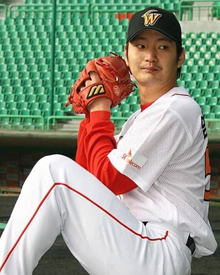 전-야구선수-엄정욱