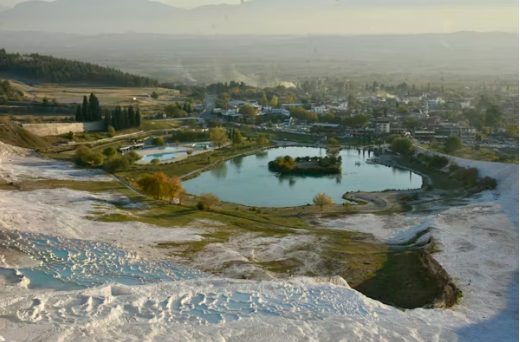 물이 돌이 되고 도시가 된 곳 히에라폴리스 파묵칼레