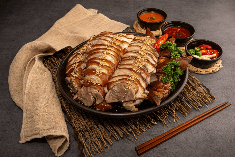 산남동 맛집 "더맛있는족발보쌈 청주산남점" 음식