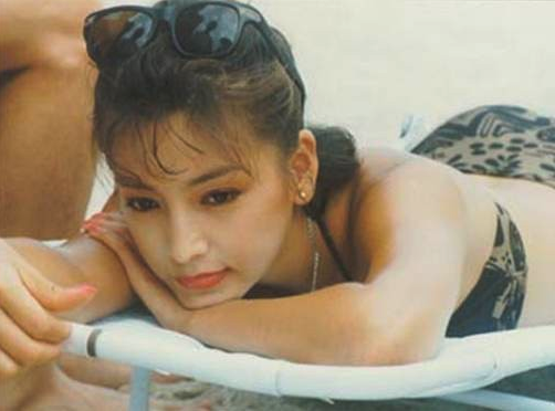 황신혜 외모