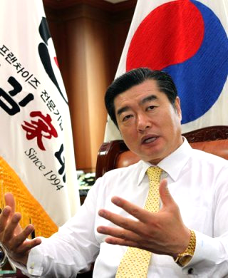 김가네 김용만 회장 입장 | 징역 3년 구형