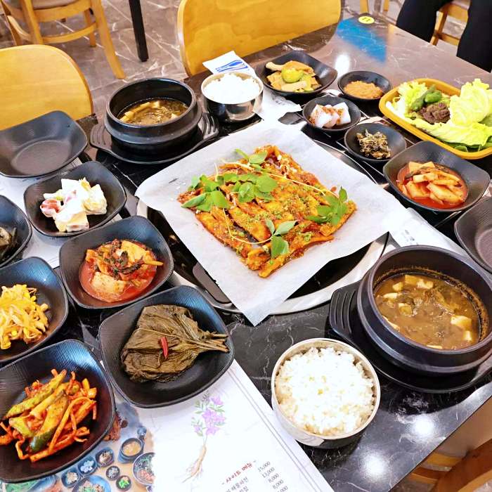 생생정보 강화도 동막 해변 15년 전통 능이백숙 맛집