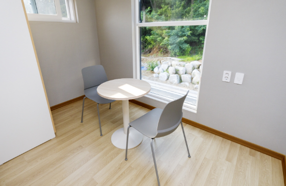 화성시 동탄 무봉산 자연휴양림 예약 오두막 피크닉 주차 가격 할인