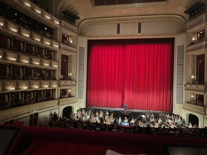 오스트리아 비엔나 오페라하우스