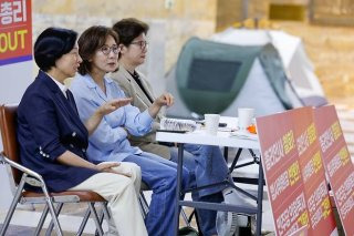 나경원 숙식농성 논란