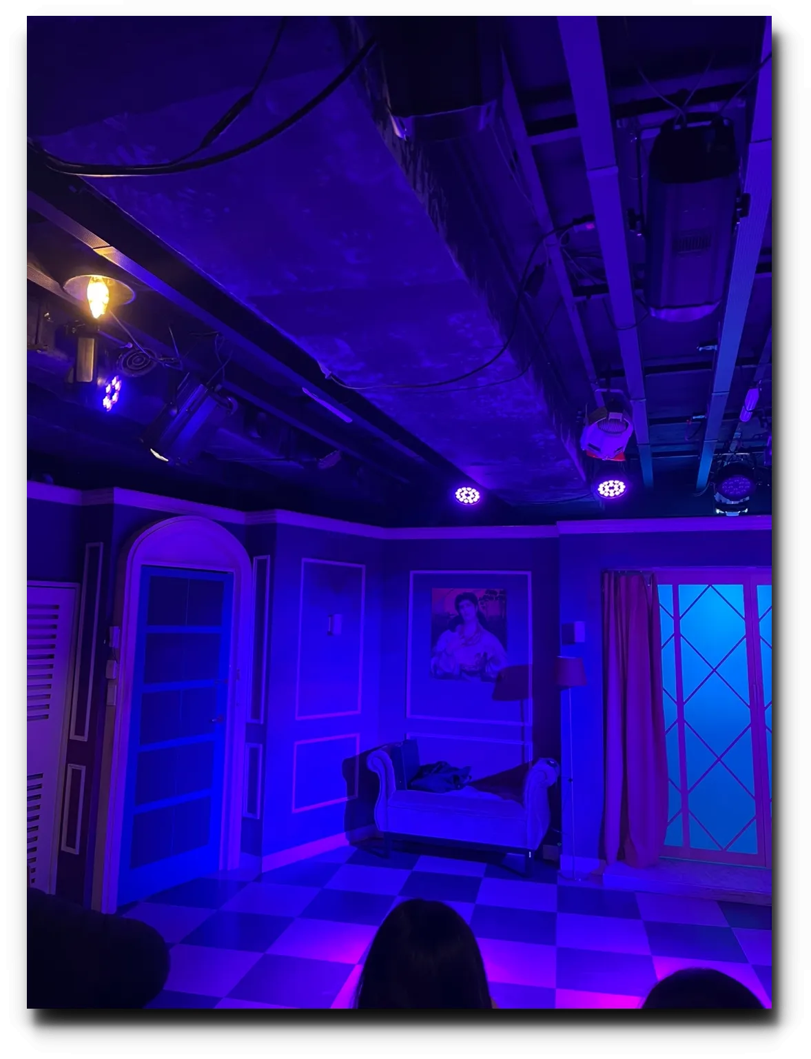 공연장-내부-좌측