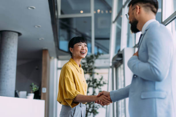 2025년 실업급여 신청방법 및 가능여부 확인하기 !! 재취업과 사회 안정망