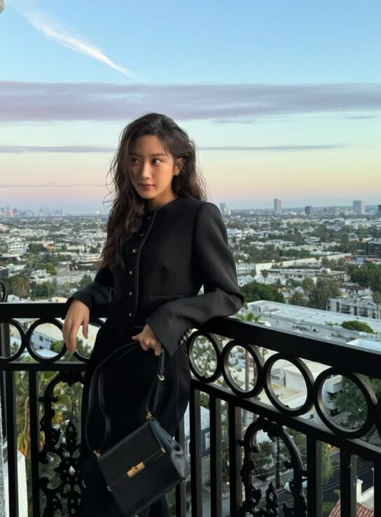 문가영 나이&amp;#44; 프로필&amp;#44;책&amp;#44; 출연 드라마 영화(+그놈은 흑염룡)🌟 