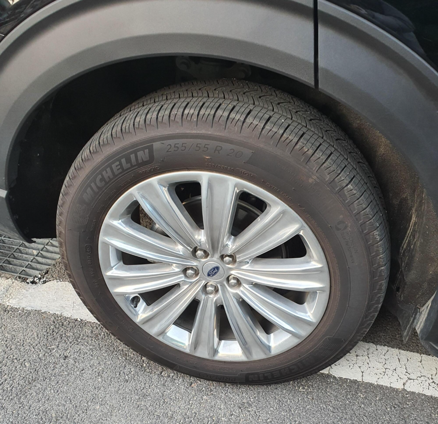 익스플로러타이어