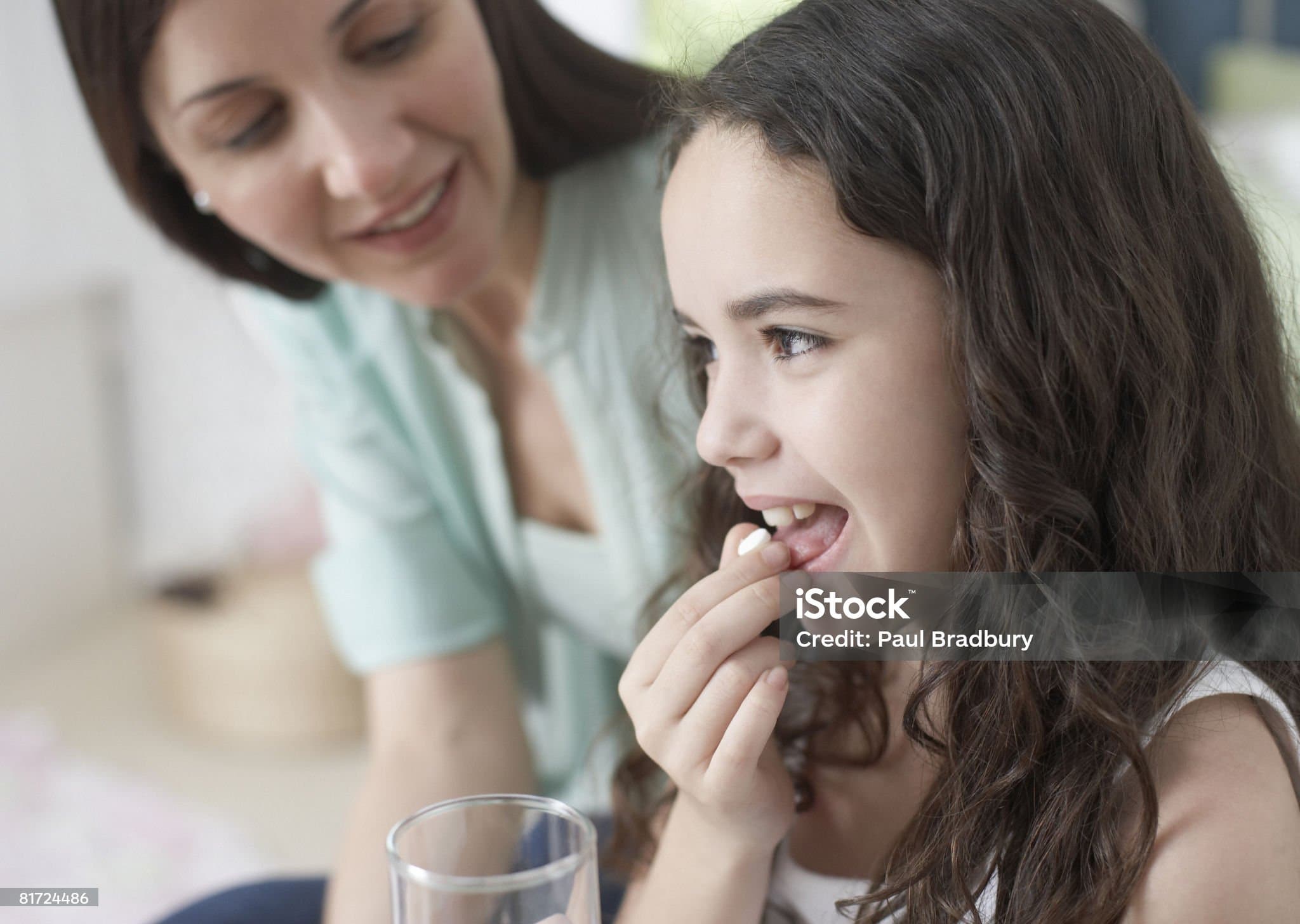 아이는 언제부터 알약을 먹을 수 있을까?