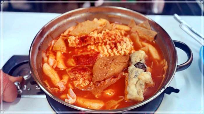 생방송 투데이 마포&#44; 공덕 37년 전통 초저가 즉석 떡볶이 맛집