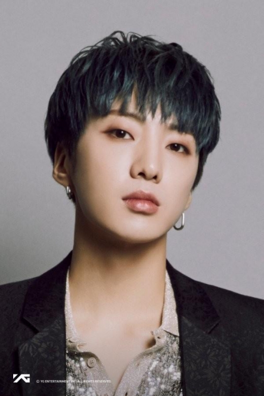 가수-강승윤