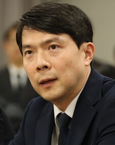 성상헌 검사 프로필