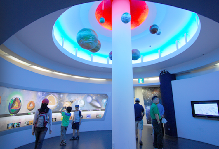 옥토끼 우주센터