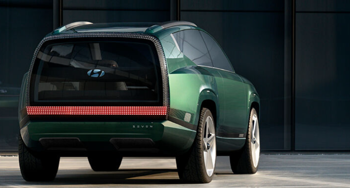 아이오닉7 뒷모습