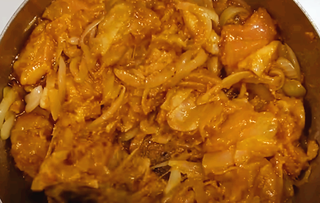 카레 고기와 야채볶기