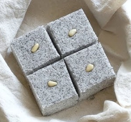 한국의 떡 종류 석이편