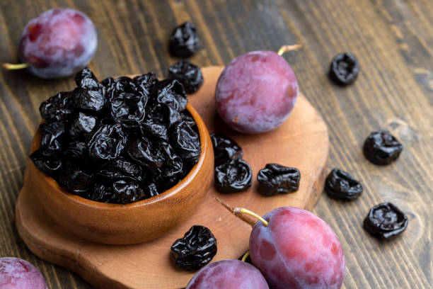 푸룬 prune 프룬 자두 건자두 건강 효능 변비 뼈 건강 섭취법 주스 효과 뜻 젤리 다이어트 부작용 골다공증 먹는법 방법 심혈관 폐경기 여성