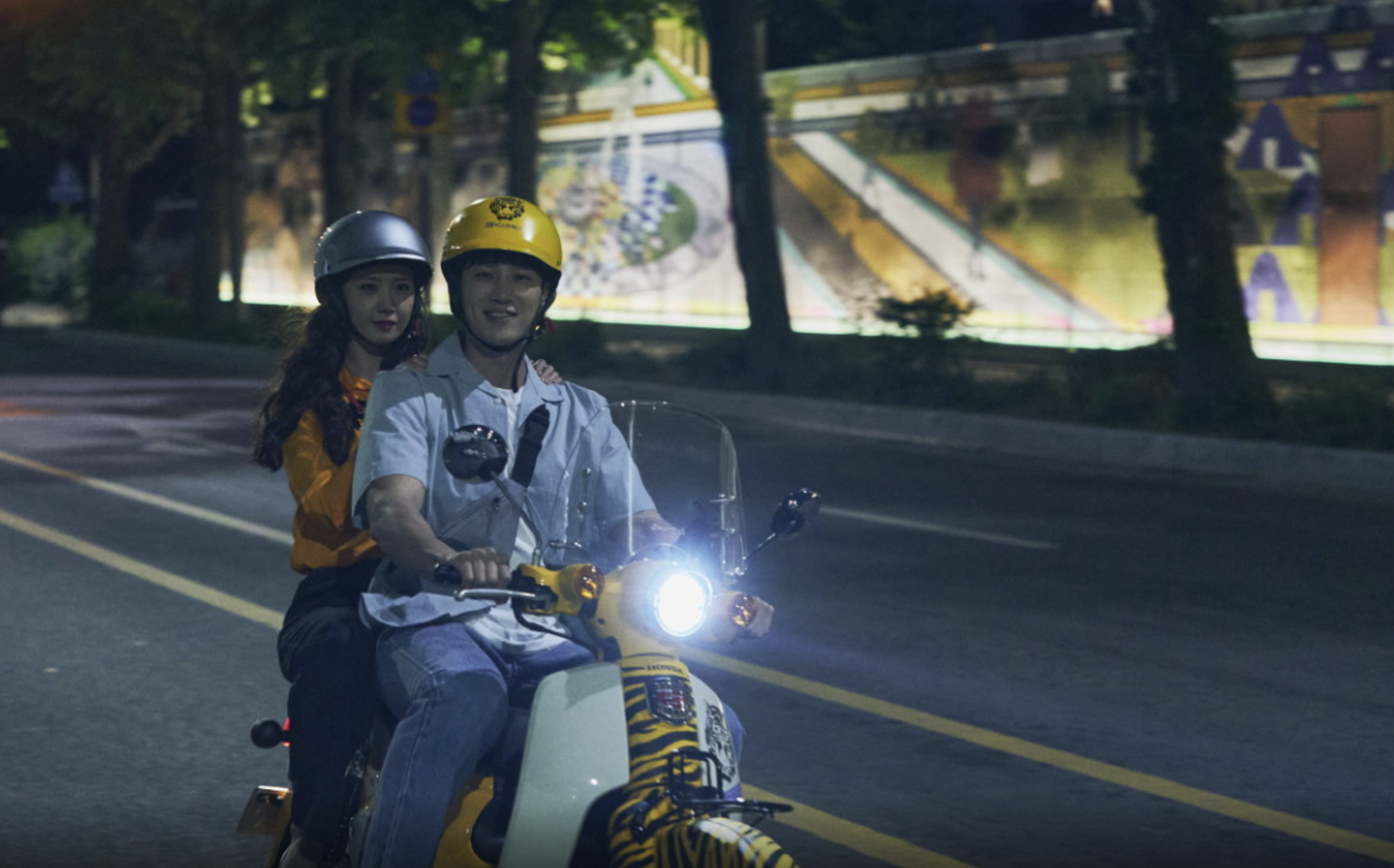 악마가 이사왔다 줄거리 출연진 무대인사 정보