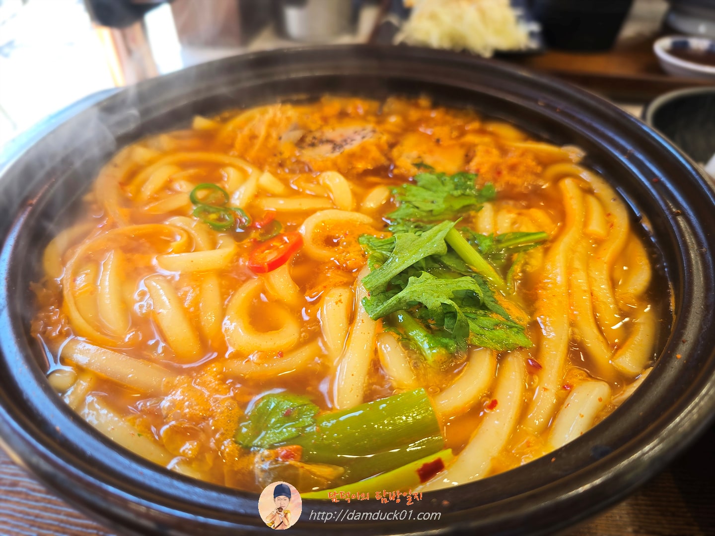 히레카츠 김치우동 나베