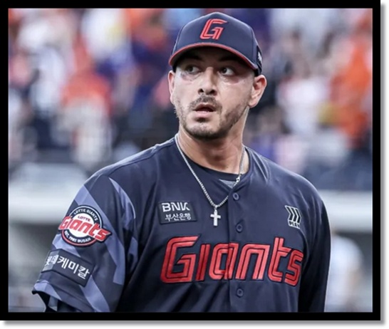 2025 KBO 프로야구 대 흥행 속에도 또 실패한 롯데 자이언츠의 가을야구: 구조적 실패 요인 분석(김태형 감독 터커 데이비슨 벨라스케즈)