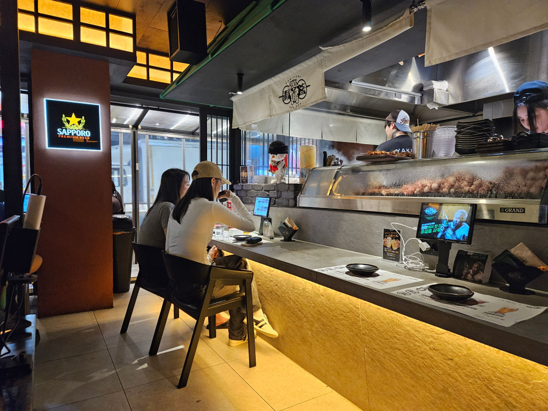 야키토리 잔잔 사당 내부