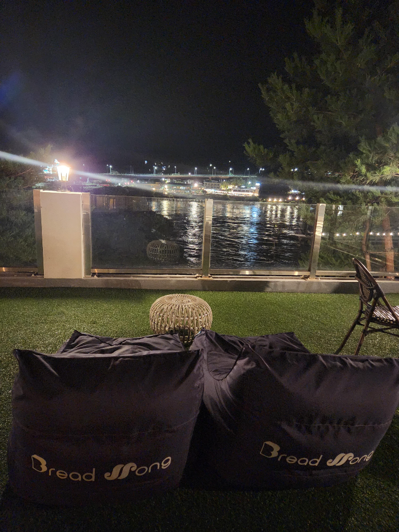 브레드쏭 하남점 루프탑