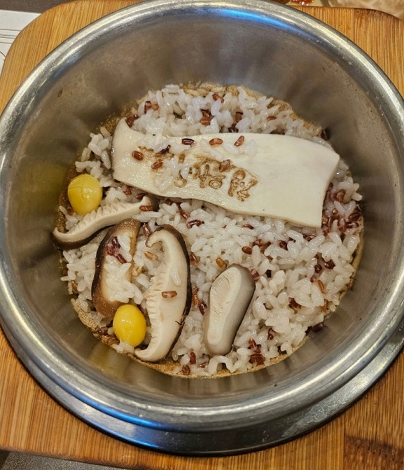 손담비--순댓국-청와옥