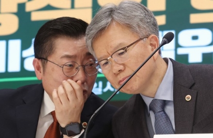 김택우 비대위원장 프로필 학력 병원 경력