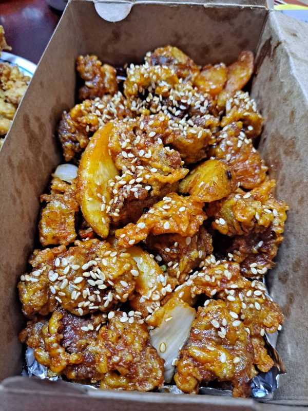 노랑통닭 깐풍똥집