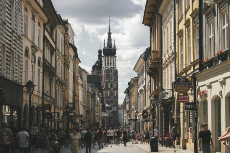 폴란드에서 &lsquo;러시아&rsquo;나 &lsquo;소련&rsquo; 언급이 금기인 이유