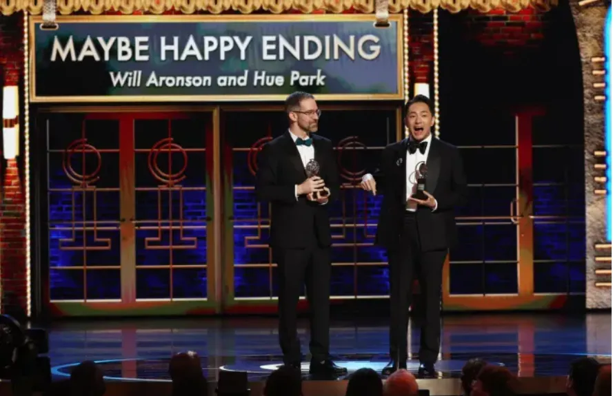 어쩌면 해피엔딩 토니상 수상