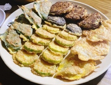 생생정보 진현할머니 김치찌개와 전 밥상