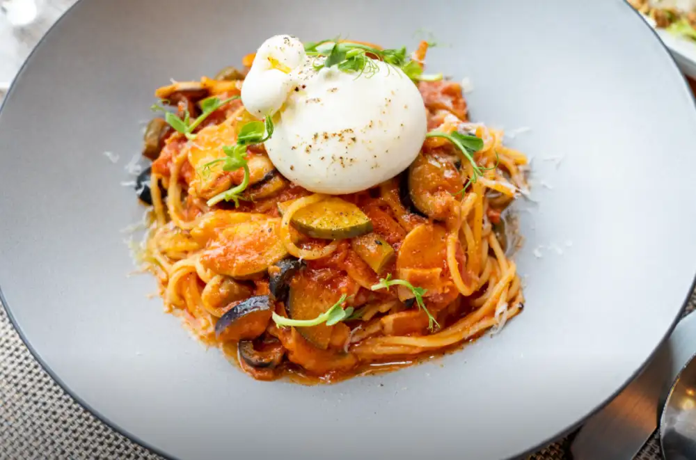 비스트로-친친-파스타