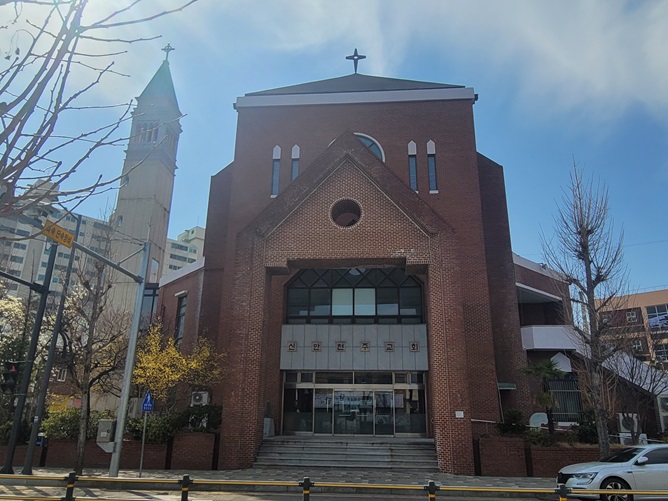 진주 신안동성당