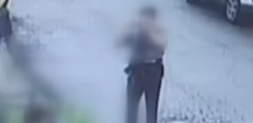 시민이 쓰러졌는데 응급처치 안하고 사진만 찍은 경찰