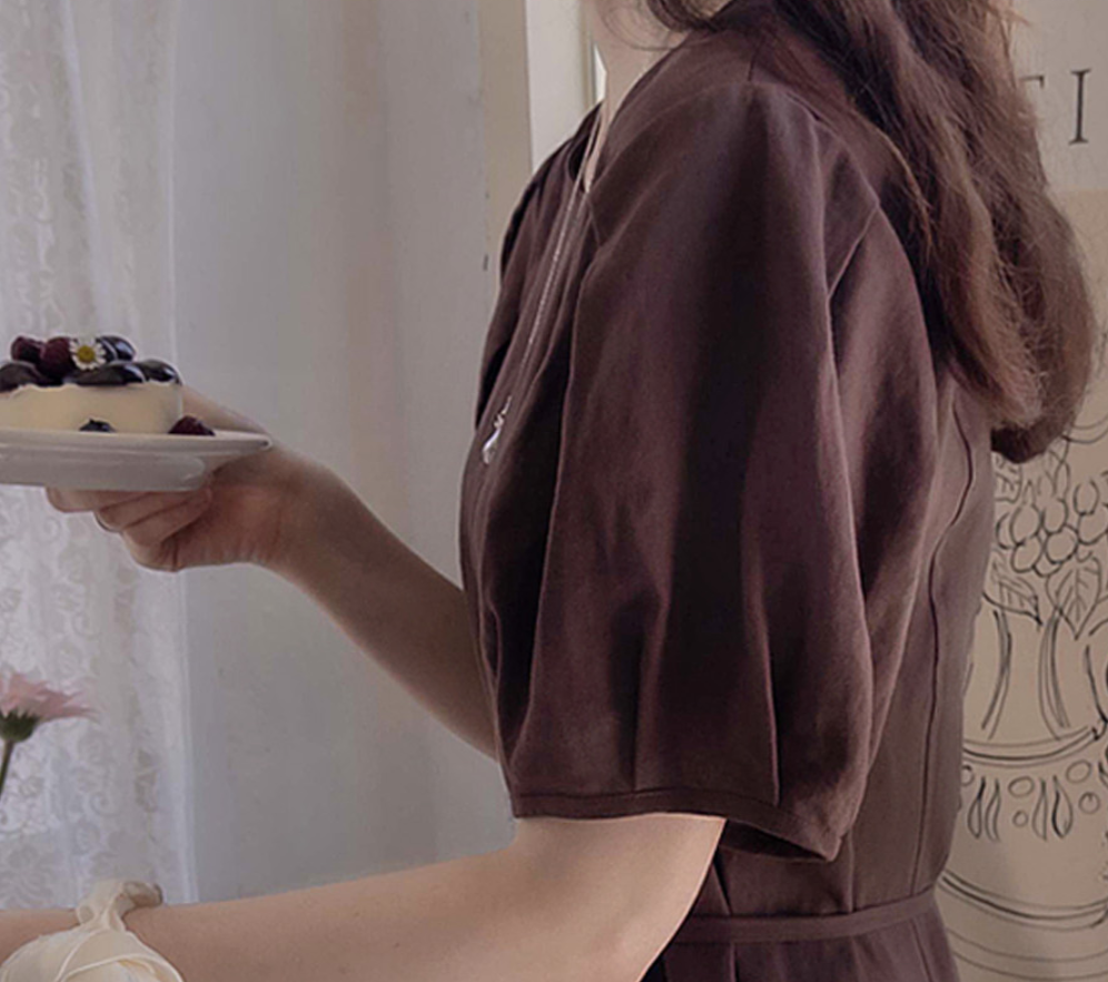 스완 린넨 절개 퍼프 원피스