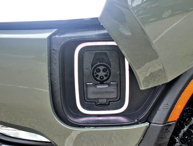 [픽업트럭 전기차] 리비안 R1T 가격&amp;#44; 리뷰&amp;#44; 테슬라 보다 좋을까