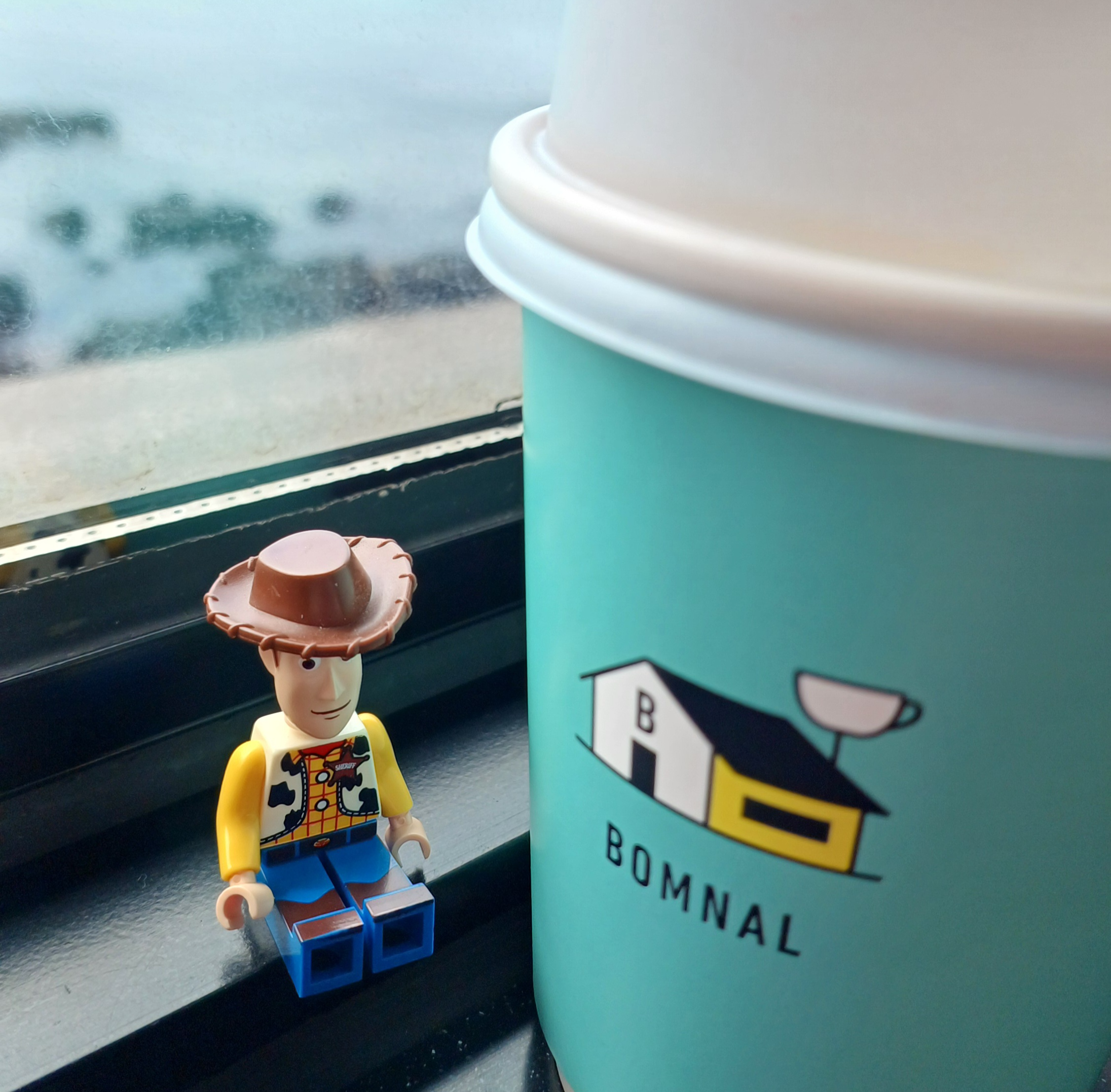 애월-카페-봄날-추천