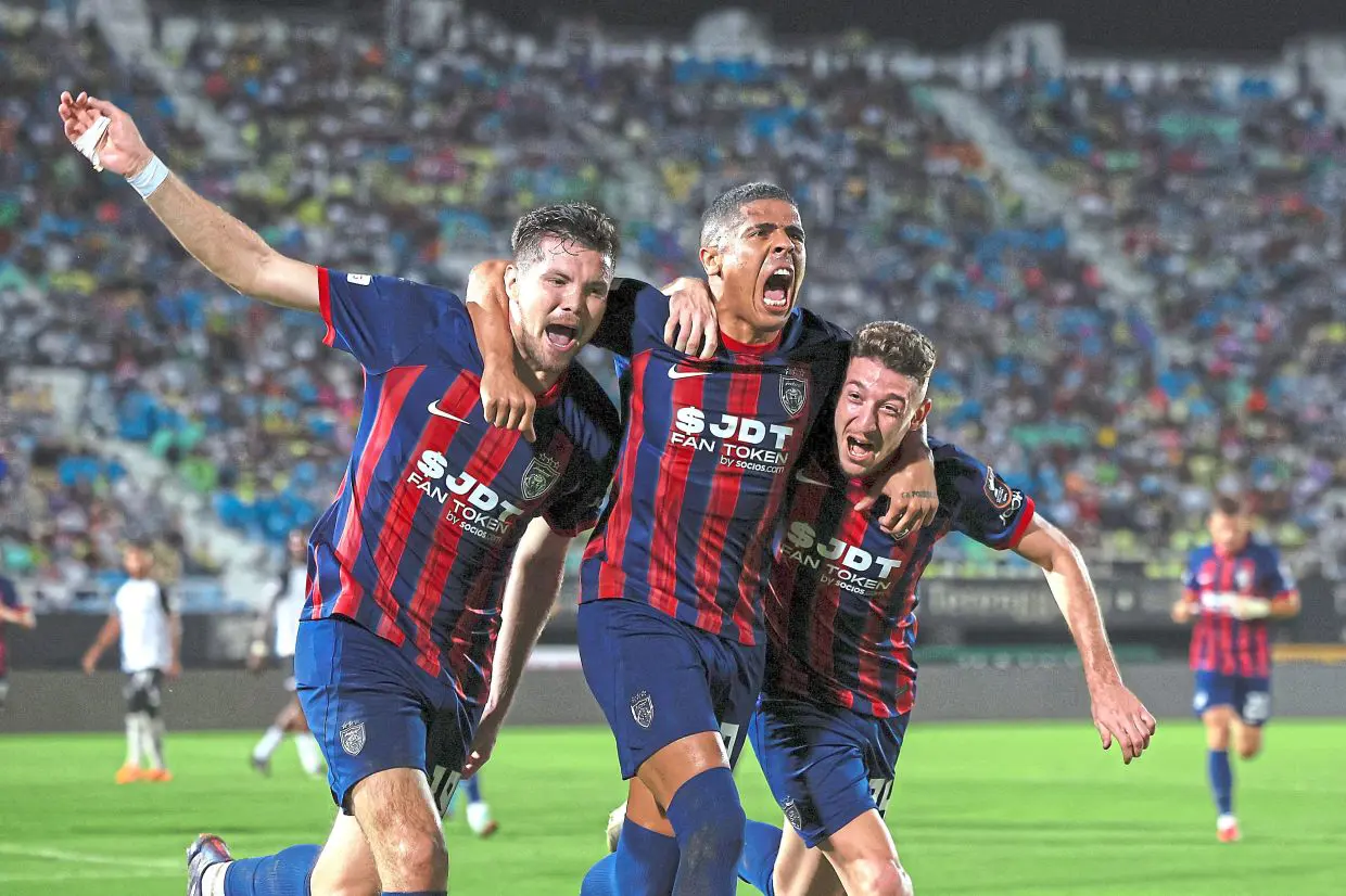 AFC 챔피언스리그 조호르 다룰 탁짐 포항