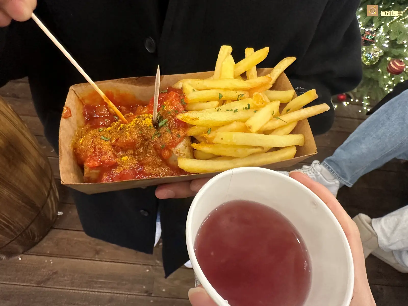 프랜치프라이-뱅쇼-소시지
